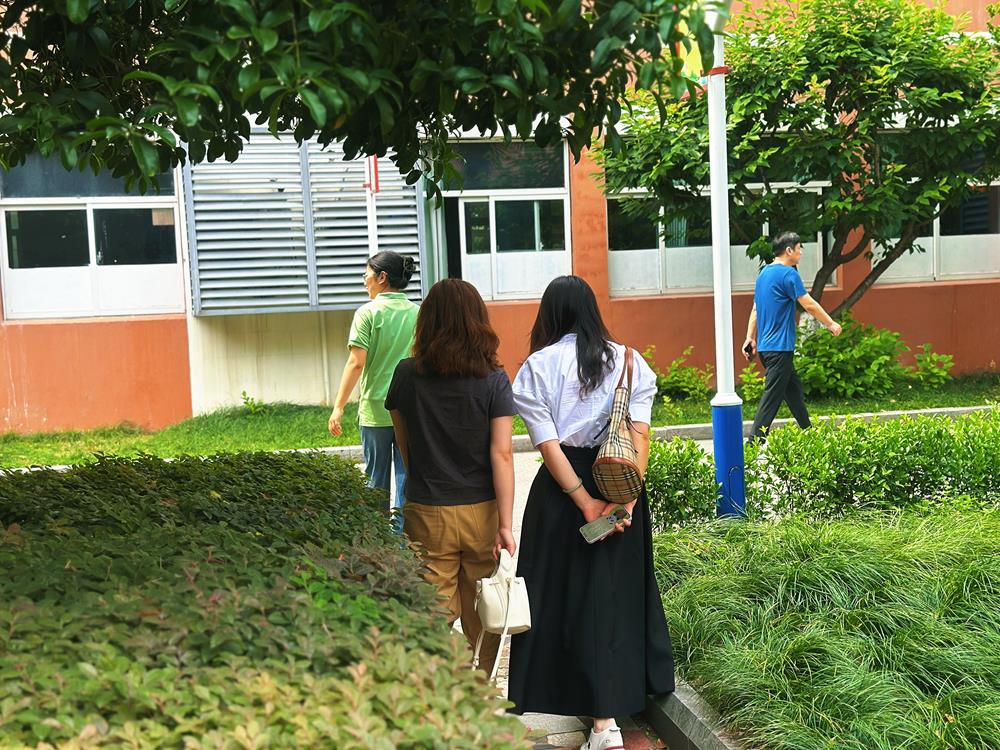 e2d8e6fd1c0c411e8af1b42457d766de.jpg e2d8e6fd1c0c411e8af1b42457d766de.jpg